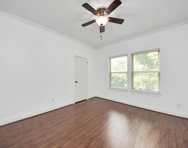 11045 Upland Forest Drive - Photo Thumbnail 18