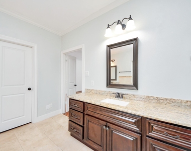 11045 Upland Forest Drive - Photo Thumbnail 12
