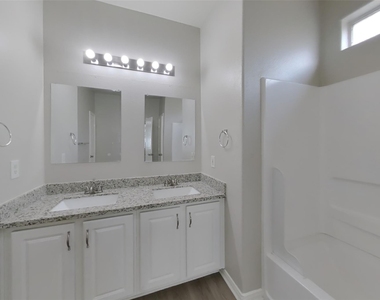 23206 Postwood Glen Lane - Photo Thumbnail 8