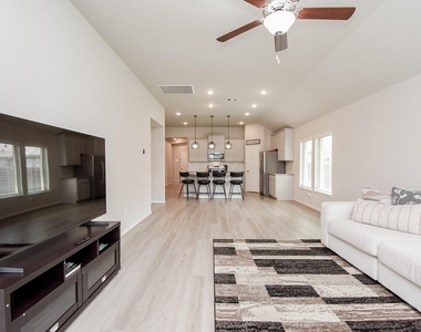 17007 Shine Bright Court - Photo Thumbnail 25