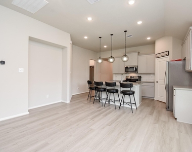 17007 Shine Bright Court - Photo Thumbnail 13