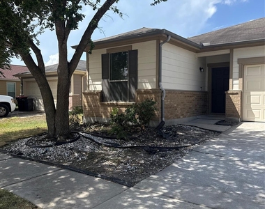 16531 Cheshire Grove Lane - Photo Thumbnail 12