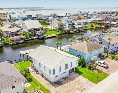 1073 Redfish Street - Photo Thumbnail 1