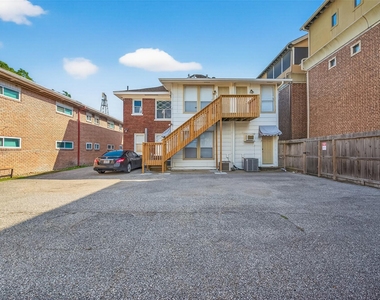 324 W Alabama Street - Photo Thumbnail 28