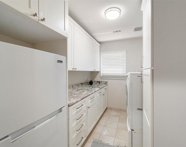 5058 Yarwell Drive - Photo Thumbnail 17