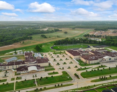 6006 Lamb Creek - Photo Thumbnail 21