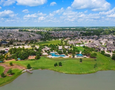 6006 Lamb Creek - Photo Thumbnail 17
