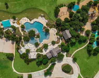 6006 Lamb Creek - Photo Thumbnail 18