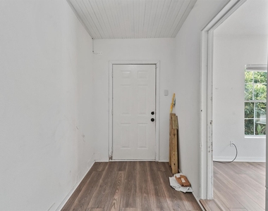 3019 Florida Street - Photo Thumbnail 4