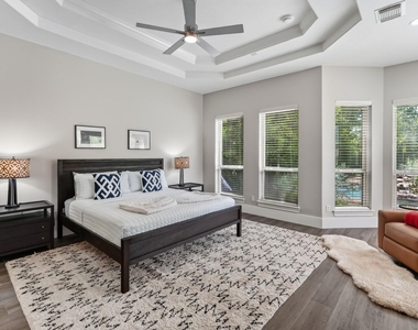 110 S Veilwood Circle - Photo Thumbnail 21