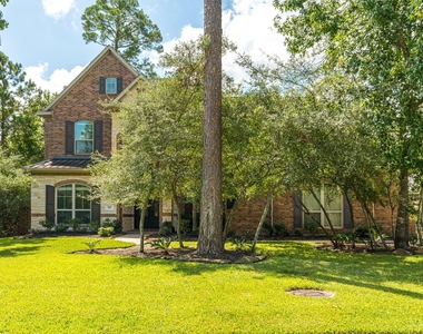 110 S Veilwood Circle - Photo Thumbnail 1