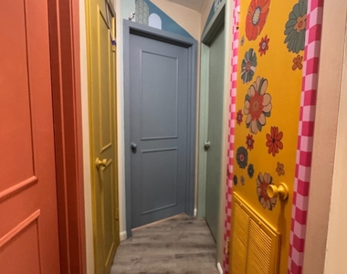 1432 Ramada Drive - Photo Thumbnail 8
