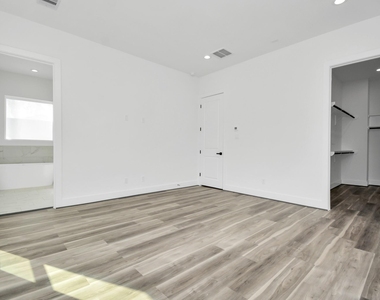 1507 Robin Street - Photo Thumbnail 25