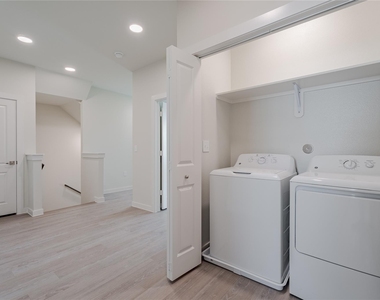 22014 Lesley Grove Lane - Photo Thumbnail 13