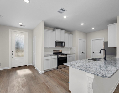 3210 Banyan Drive - Photo Thumbnail 1