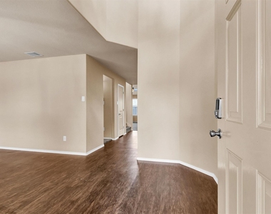 2119 Treasure Mountain Drive - Photo Thumbnail 2