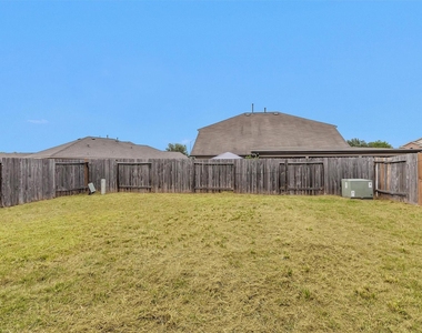 2119 Treasure Mountain Drive - Photo Thumbnail 28