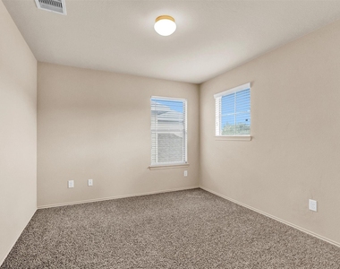 2119 Treasure Mountain Drive - Photo Thumbnail 22