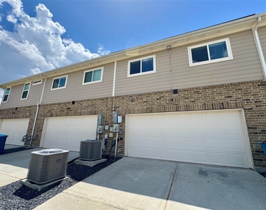 12715 Beatrice Terrace Drive - Photo Thumbnail 19