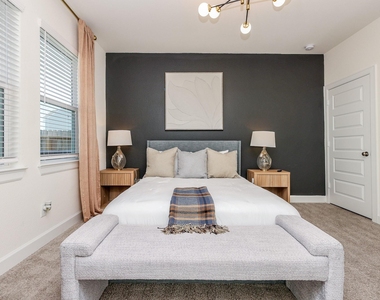 11412 Galway Grove Dr - Photo Thumbnail 1