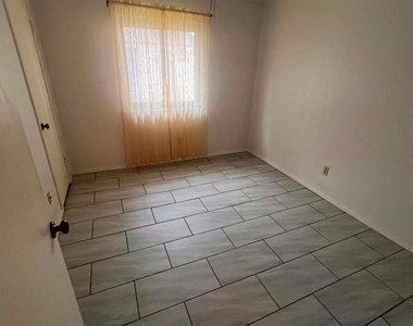 4710 Owens Creek Lane - Photo Thumbnail 6