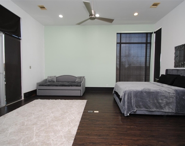 4118 Floyd Street - Photo Thumbnail 22