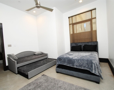 4118 Floyd Street - Photo Thumbnail 45