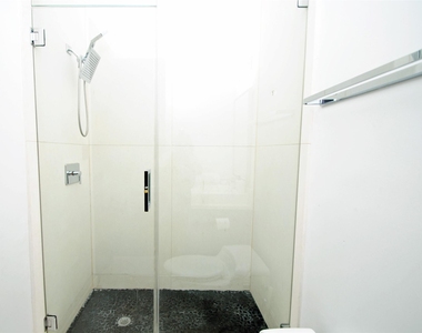 4118 Floyd Street - Photo Thumbnail 37