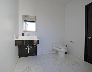 4118 Floyd Street - Photo Thumbnail 41