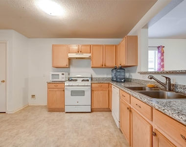 3522 Samuel Adams Lane - Photo Thumbnail 18