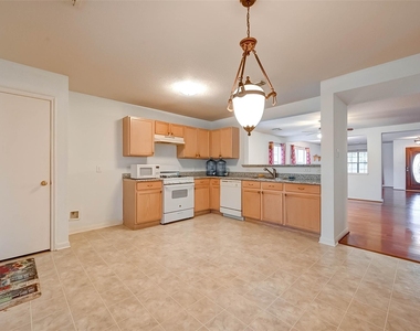 3522 Samuel Adams Lane - Photo Thumbnail 14