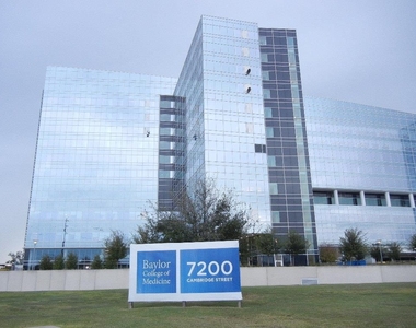 2120 El Paseo Street - Photo Thumbnail 16