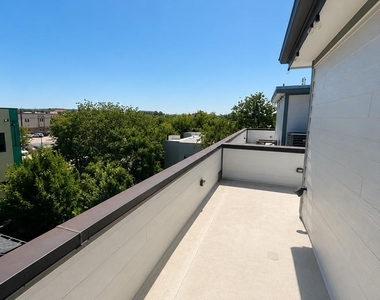 4406 Munger Avenue - Photo Thumbnail 25