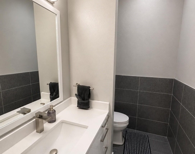 4406 Munger Avenue - Photo Thumbnail 8