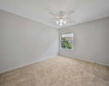 14 Beauty Bower Place - Photo Thumbnail 30