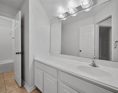 14 Beauty Bower Place - Photo Thumbnail 28