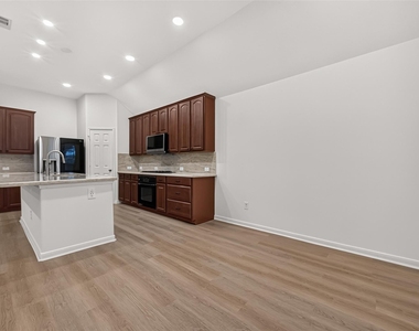 5607 Granite Falls Ln - Photo Thumbnail 19