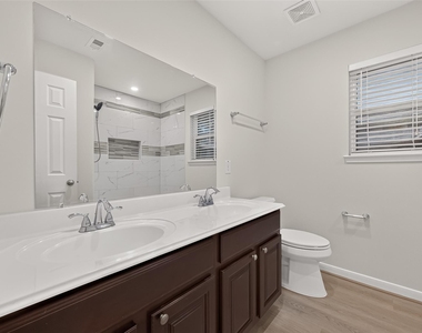 5607 Granite Falls Ln - Photo Thumbnail 5