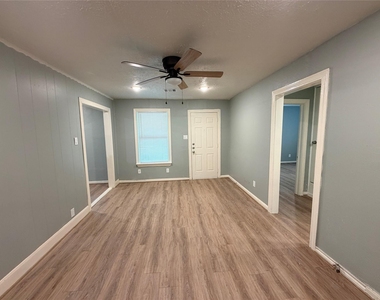 505 Sikes Street - Photo Thumbnail 2