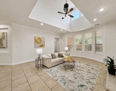 3301 Elm Creek Drive - Photo Thumbnail 28