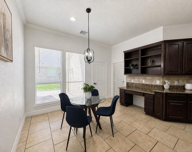 3301 Elm Creek Drive - Photo Thumbnail 17