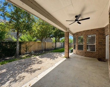 3301 Elm Creek Drive - Photo Thumbnail 36