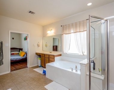 6706 Ashworth Drive - Photo Thumbnail 20