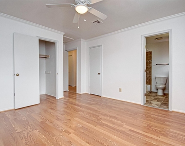 8312 Augustine Drive - Photo Thumbnail 23