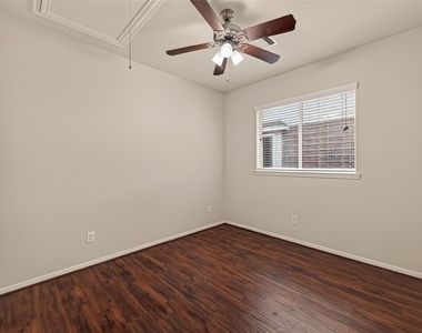 9118 Cavalier Lane - Photo Thumbnail 22