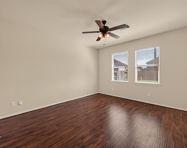 9118 Cavalier Lane - Photo Thumbnail 26