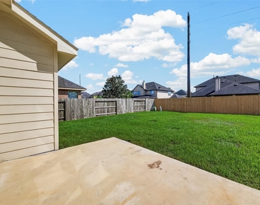 9118 Cavalier Lane - Photo Thumbnail 35