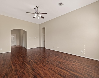 9118 Cavalier Lane - Photo Thumbnail 9