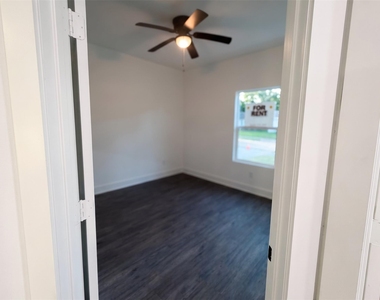 5838 Beldart Street - Photo Thumbnail 10