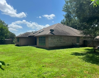 5523 Waverdale Court - Photo Thumbnail 11